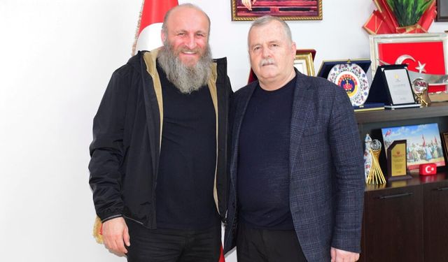 “Oflu Hoca” Çetin Altay’dan Armutlu Çıkarması