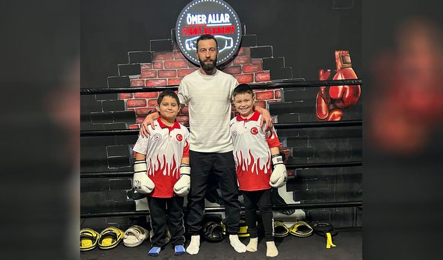 “Hayaller Bir Cümleyle Yıkılmaz”