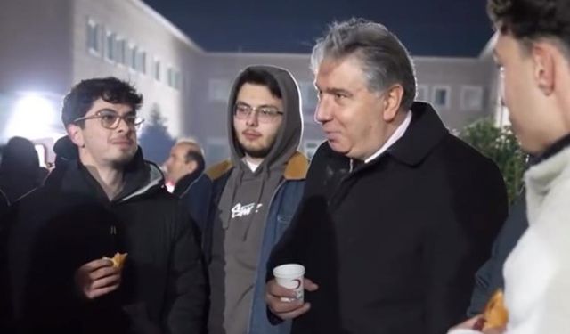 Final Stresine Sucuk Ekmek Molası