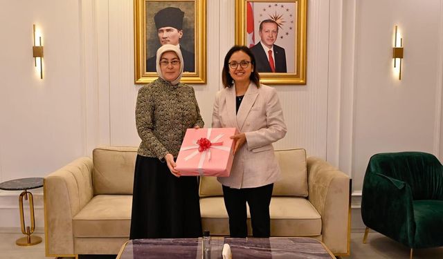 Vekil Akyol, Vali Kaya’ya Teşekkür Etti