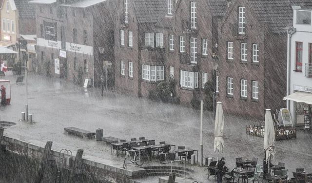 Yalova Belediyesi Açıkladı: Fırtına 18.00’e Kadar Devam Edecek