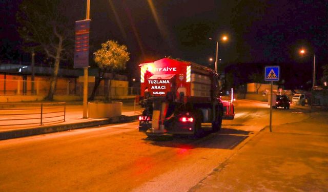 Tuzlama Çalışmaları Aralıksız Olarak Sürdü