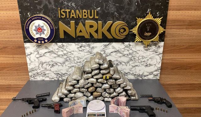 İstanbul ve Yalova’da Eş Zamanlı Operasyon: Tıra Zulalanmış Uyuşturucu Madde Ele Geçirildi