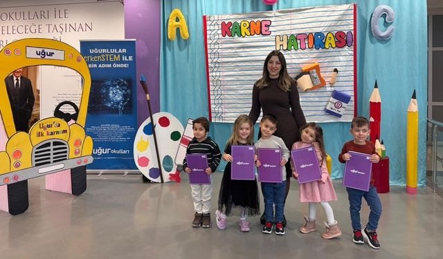 Yalova Uğur Okullarında Miniklerde Karne Heyecanı Yaşadı