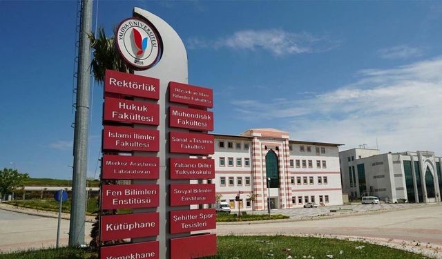 Yalova’da AÖF Sınavında Adaylar Dondu