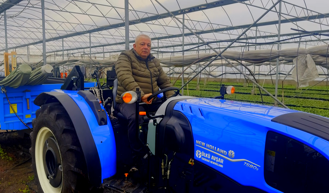 Yalova’da Park Halindeki Traktöre Otoyol Şoku