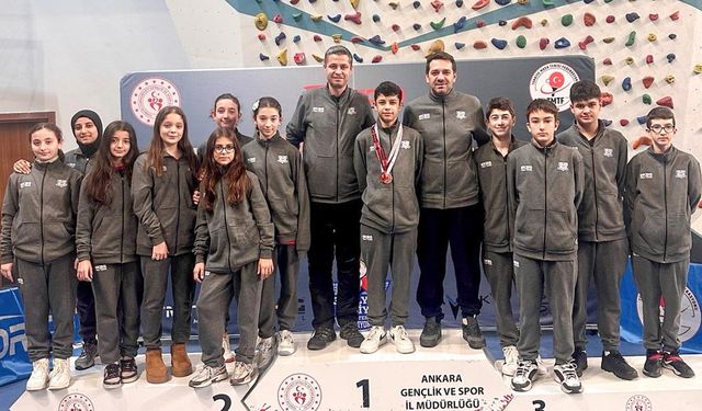 Kaan Beyza Tuna Türkiye Üçüncüsü Oldu