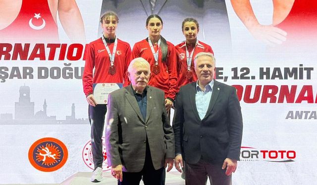 Termal’in Kadın Güreşçileri turnuvaya damga vurdu