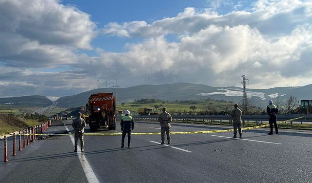 Balıkesir’de F-16 Uçağının Düştüğü Bölgede Çalışmalar Sabahın İlk Işıklarıyla Devam Ediyor