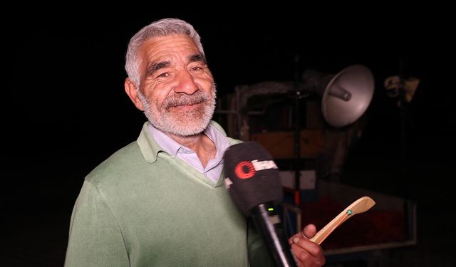 Ramazan Davulcusundan Hem Geleneksel Hem Teknolojik Yöntem