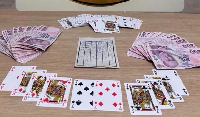Çiftlikköy’de Kahvehaneye Kumar Baskını: 5 Kişiye 58 Bin TL Ceza