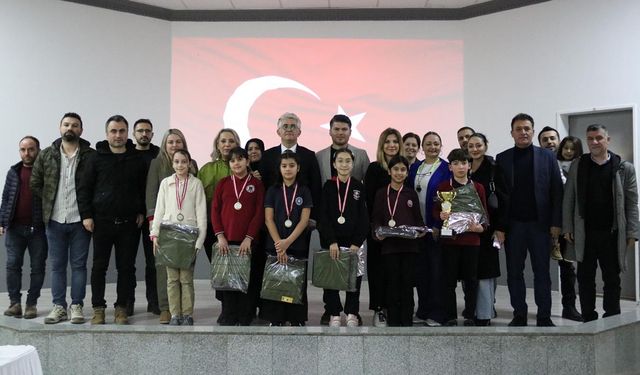 Yalova’da “İstiklâl Marşı’nı Güzel Okuma” İl Finali Büyük Coşkuyla Yapıldı