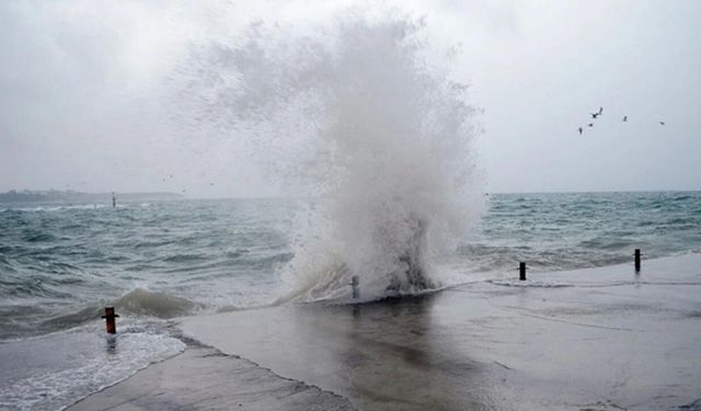 Marmara Denizi’ne Fırtına Uyarısı