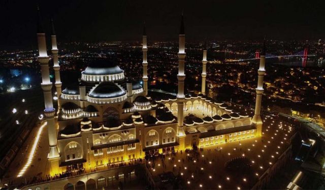 Altınova Belediyesi’nden Boğaz ve Cami Turu