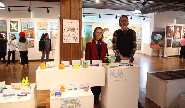 Atatürk BİLSEM Karma Resim Sergisi Açıldı