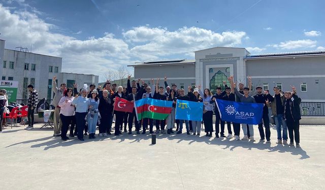 Kampüste Nevruz Coşkusu