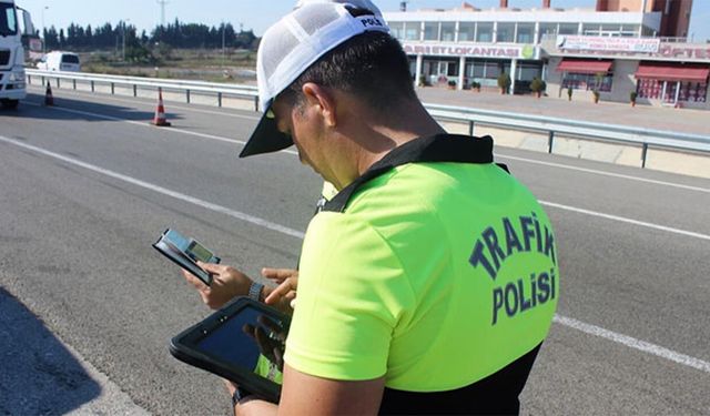 Arabada Multimedya Kullanımı Yasak Mı?