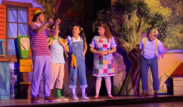 ETİ, Çeyrek Asırlık Tiyatro Serüvenine Yalova’da Devam Etti