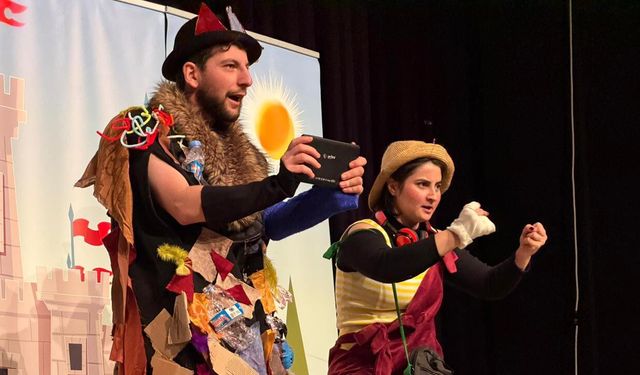 Çöplük Krallığına Miniklerden Yoğun İlgi