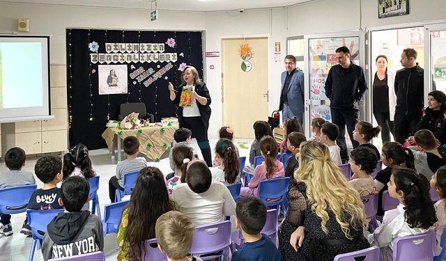 Nilay Öğretmen Çiftlikköylü Çocuklara Deprem Bilincini Anlattı