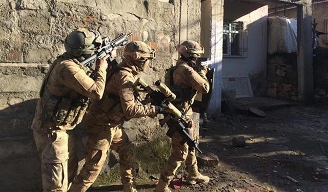 Yalova’da Jandarmadan Operasyon: Bir Haftada 51 Aranan Şahıs Yakalandı