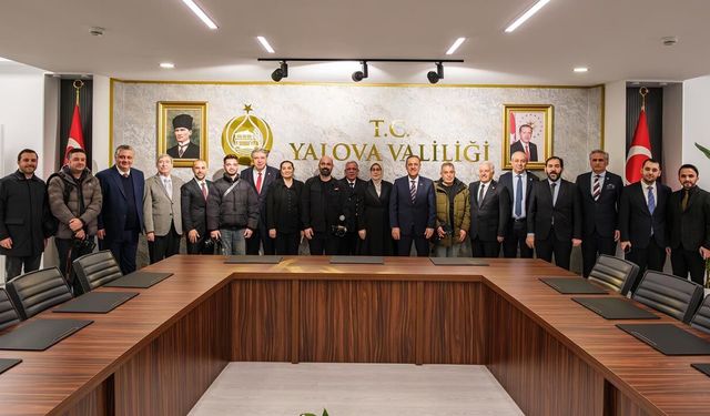 Yalova Valiliği’nde Bayram Coşkusu