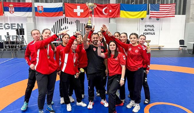 Nil Aktaş Macaristan’da Altını Kaptı