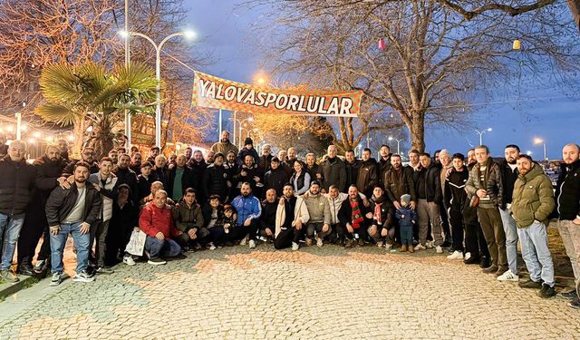 Yalovaspor Taraftarı Geleneksel İftarını Gerçekleştirdi