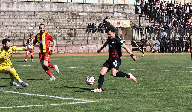 Taraftarına Mağlubiyetle Veda Etti