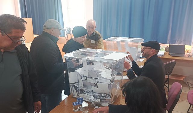 Yalova’da Çifte Vatandaşlar Bulgaristan’ın Kaderi İçin Oylarını Kullandı