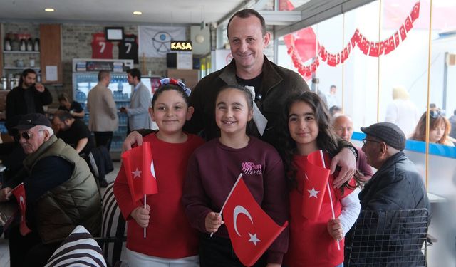 Çiftlikköylü Çocuklar 23 Nisan Şenliği’nde Eğlendi