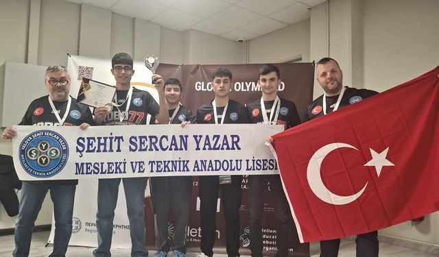 Yalovalı Öğrencilerden Uluslararası Robotik Yarışmada Büyük Başarı