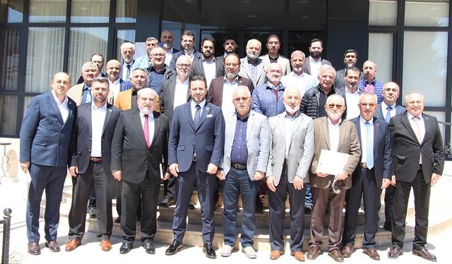 Yalova İçin Bir Araya Geldiler: Şehrin Geleceğini Konuştular