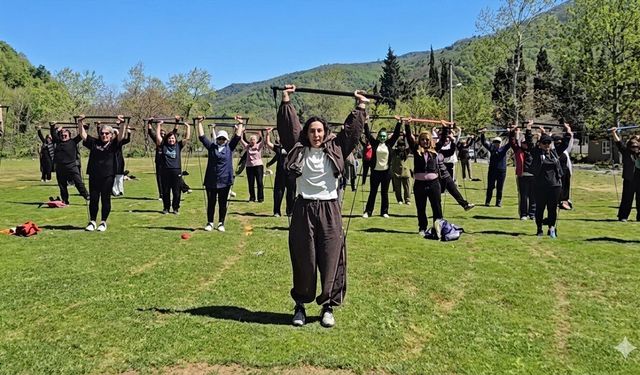 Başkan Avni Kurt Vatandaşlarla Doğa Yürüyüşünde Buluştu