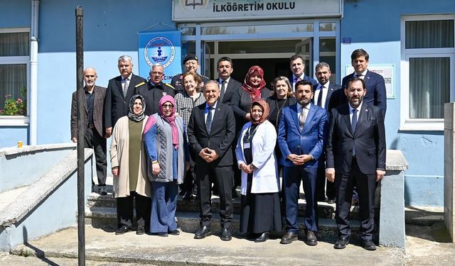 Vali Usta Üreten Kadınlarla Buluştu