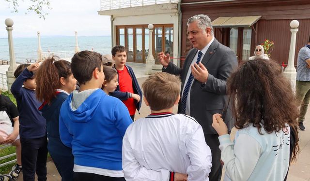 Yürüyen Köşk’te Tarih, Engelliler Haftası’nda Sevgi Buluşması