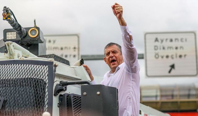 Yalova’daki CHP’li 7 Belediye Başkanından Özgür Özel’e Destek Geldi
