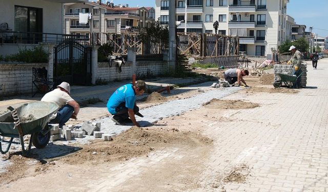 Çiftlikköy’de Asfaltlama Çalışmaları Tüm Hızıyla Sürüyor