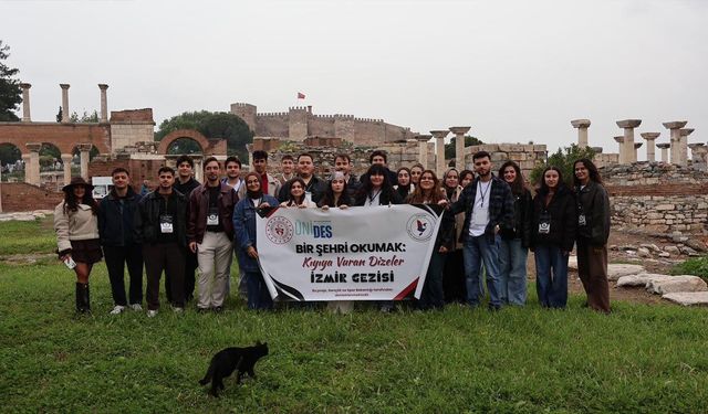 Yalova Üniversitesi Kitap Kulübü’nden İzmir Çıkarması