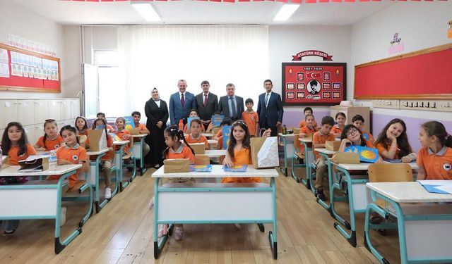 Çiftlikköy’de Eğitim Yılı Karne Coşkusuyla Sona Erdi