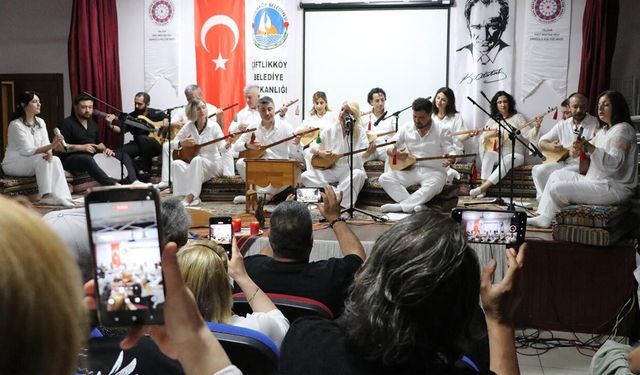Çiftlikköy’de Türkü Ziyafeti