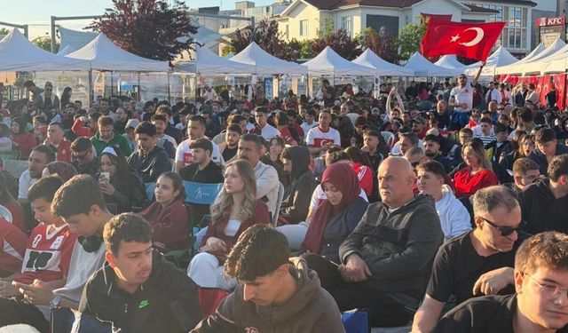 Yalova’da Dünya Kupası Heyecanı Dev Ekranda Yaşanacak