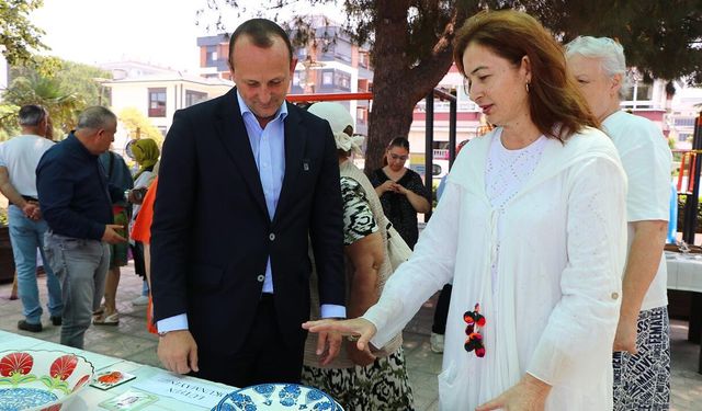 Çiftlikköy’de Çini Kursu Sergisi Sanatseverlerle Buluşuyor