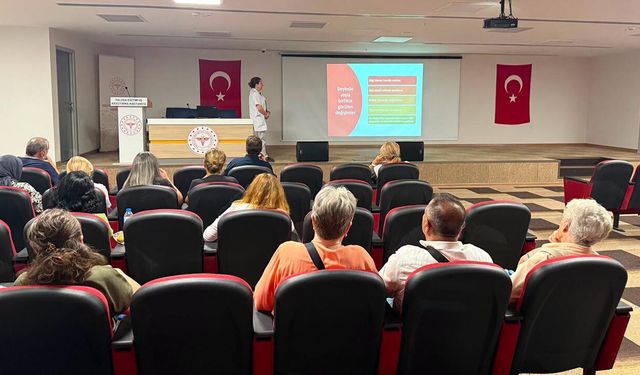 Yalova’da Beyin Sağlığını Korumanın Yolları Anlatıldı