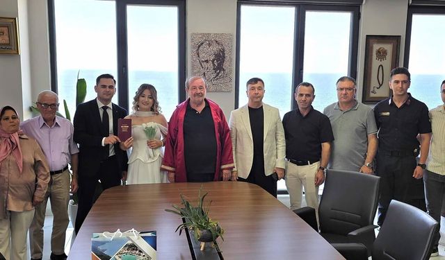 Esenköy’de Mutlu Gün Bilgen ile Öztürk Çifti Dünyaevine Girdi