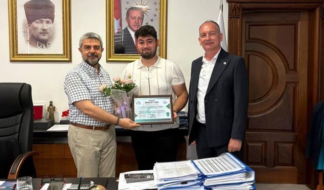 Yeşilay’dan İl Sağlık Müdürlüğü’ne Teşekkür Belgesi