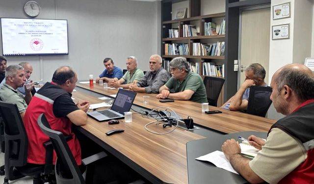 Yalova’da Biçerdöver Operatörlerine Yangın ve Hasat Eğitimi