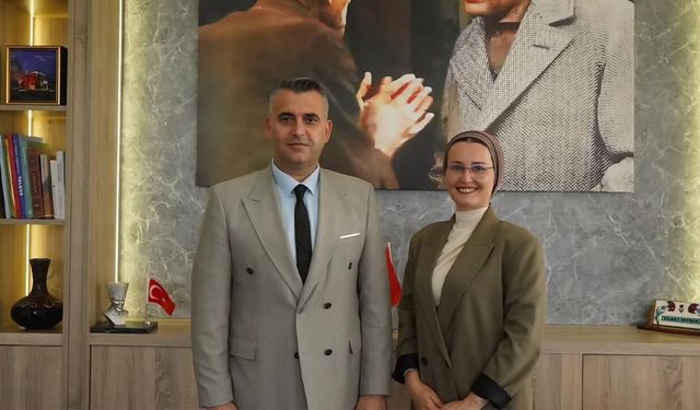 Kadıköy’ün İlk Kadın Muhtarı Olmak İçin Yola Çıktı