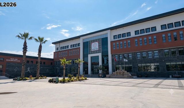 Yalova Lisesi Kapılarını Açtı