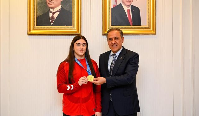 Vali Usta, Avrupa Şampiyonunu Ağırladı